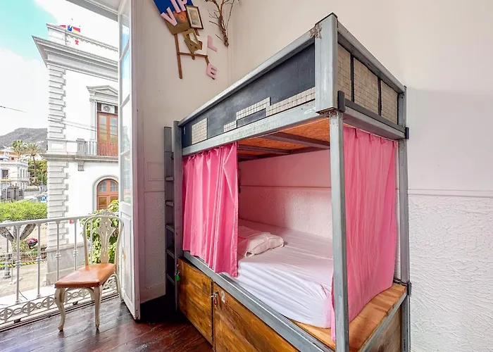 Pensionat Tenerife Art *